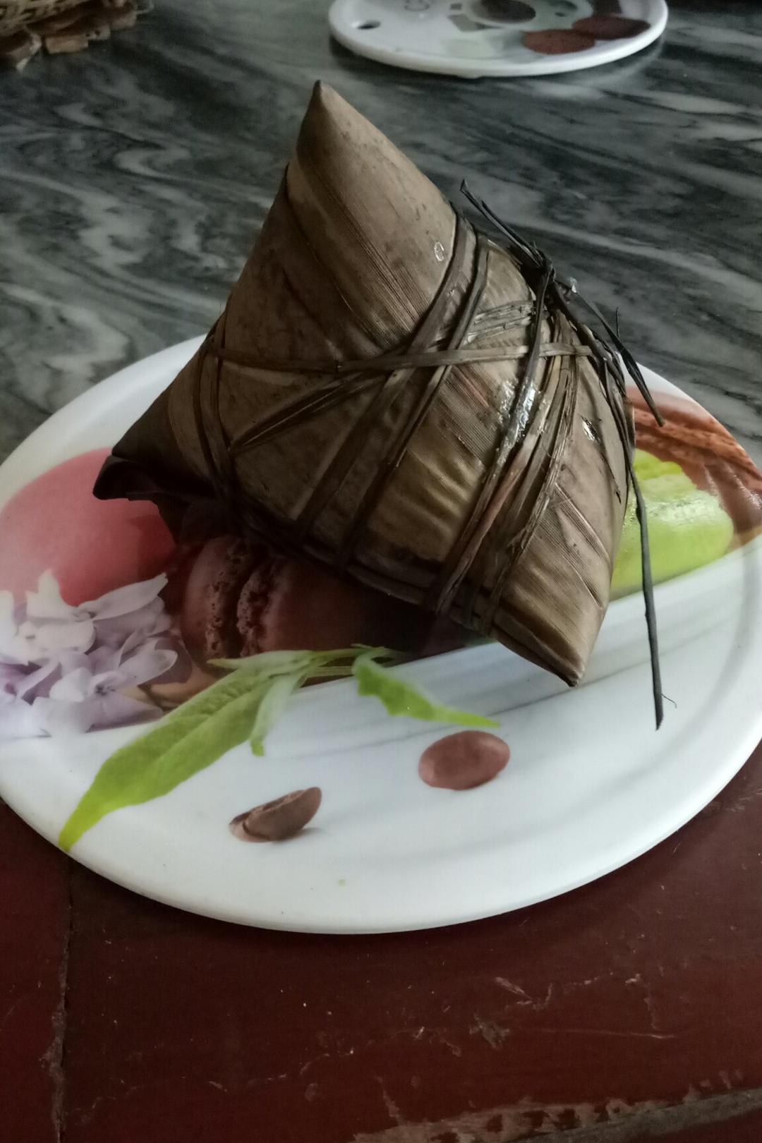 好吃到飞起的肉粽子