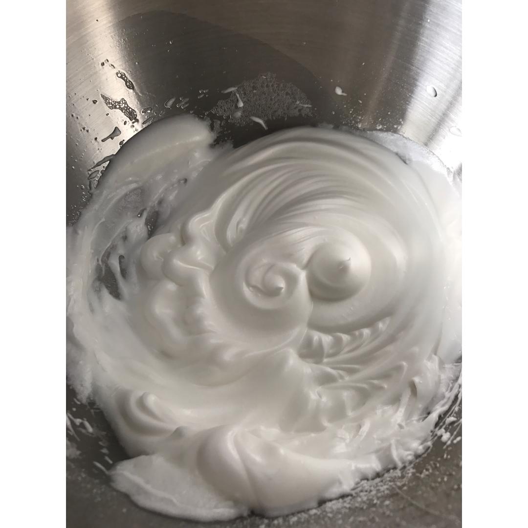烤箱做蛋糕（戚风蛋糕的做法）