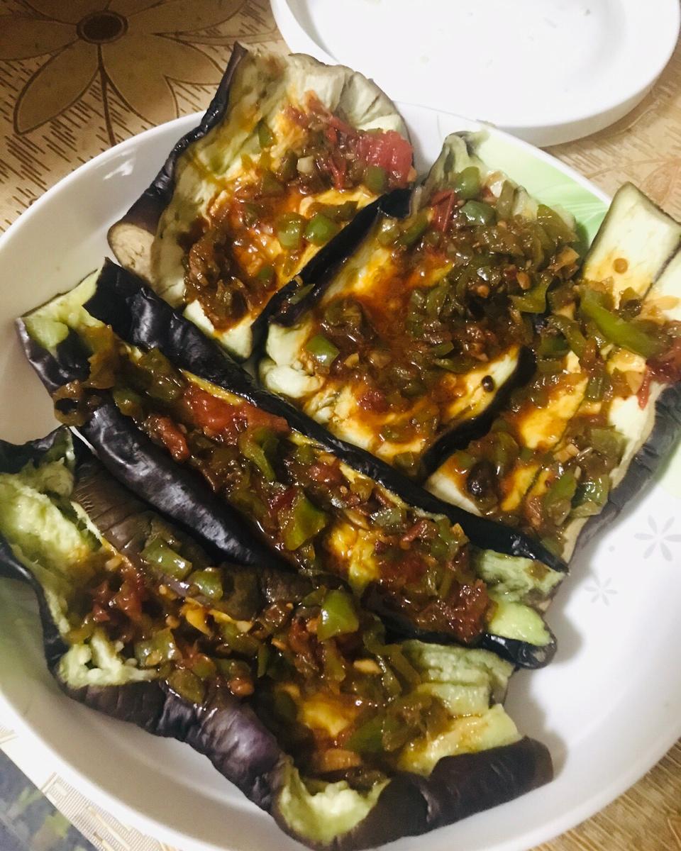 CC招牌菜销魂烤茄子，百吃不厌！