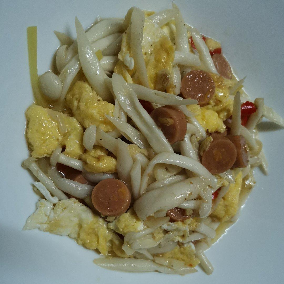 海鲜菇炒鸡蛋