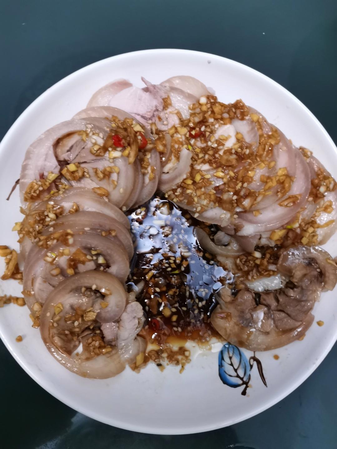 开胃凉菜【沙姜猪手】，汤汁超下饭！
