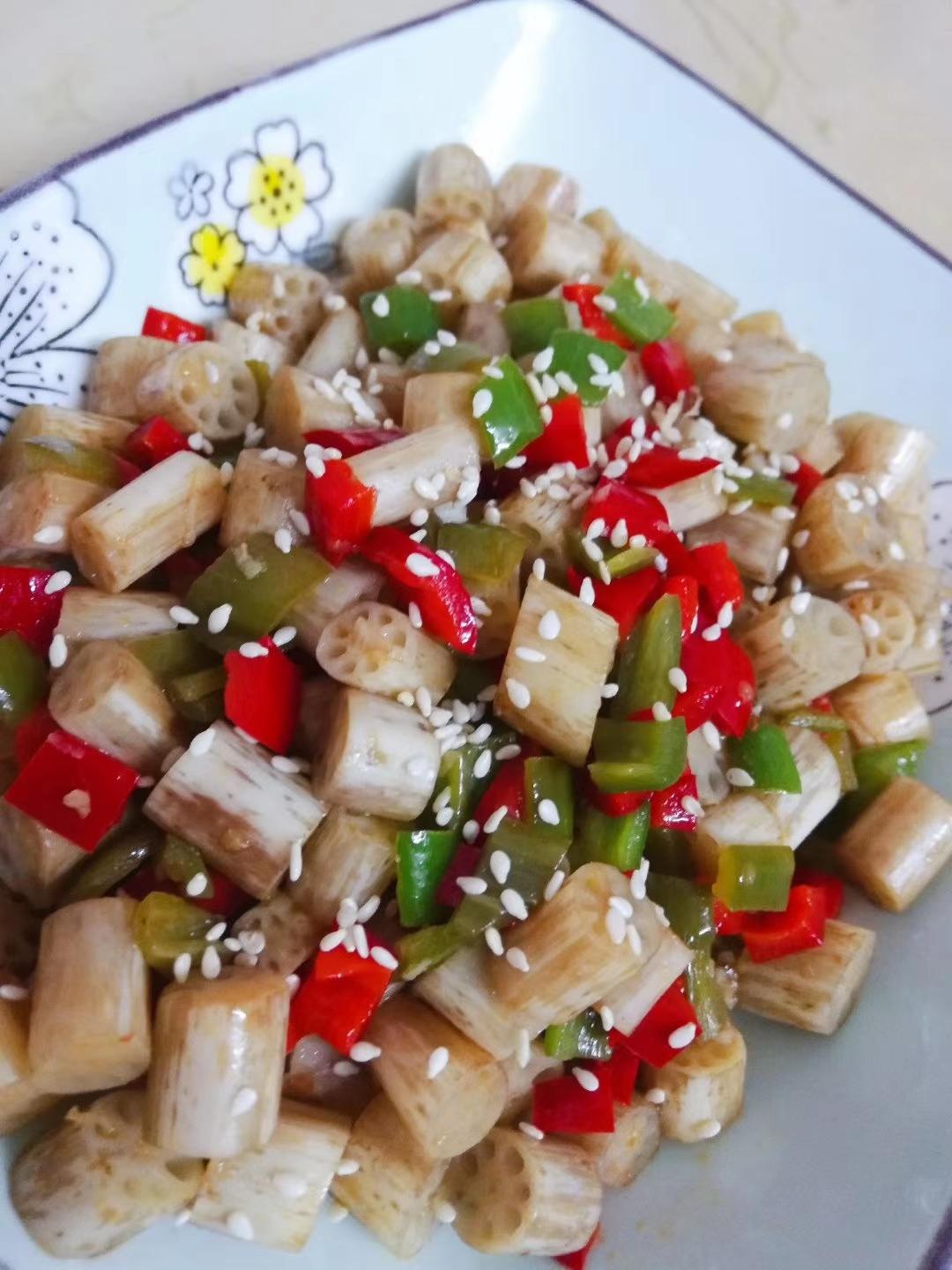 素🉑糖醋藕苗的做法