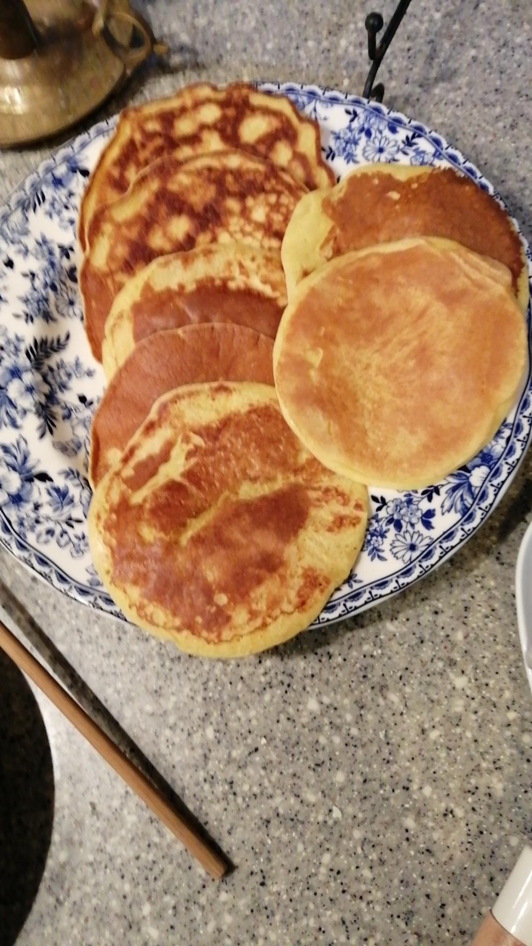 早餐奶香玉米面饼