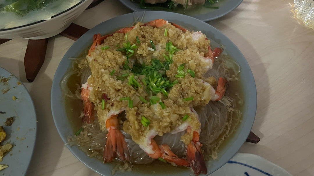 蒜蓉粉丝蒸虾