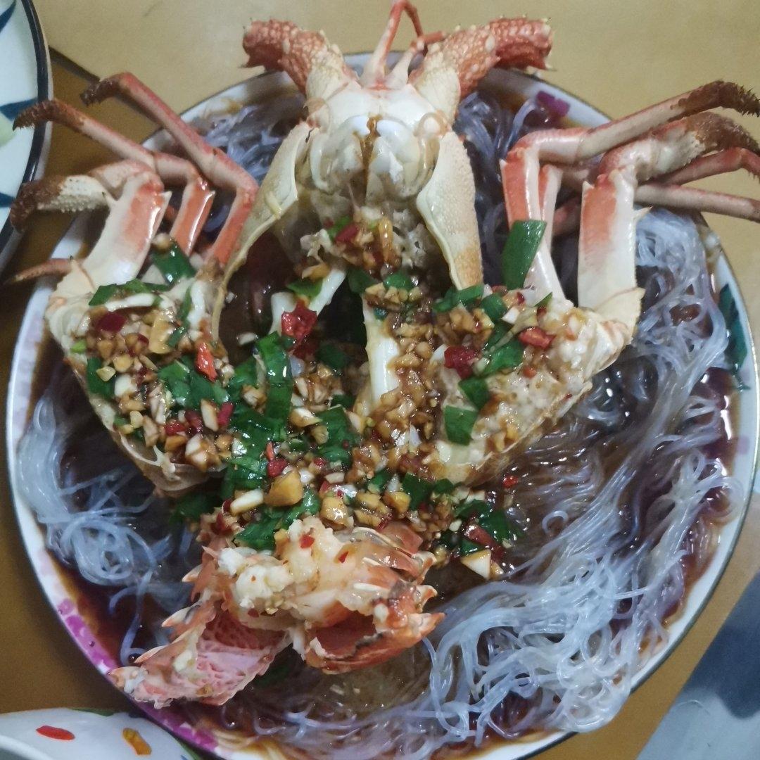 蒜蓉粉丝蒸龙虾（小青龙）