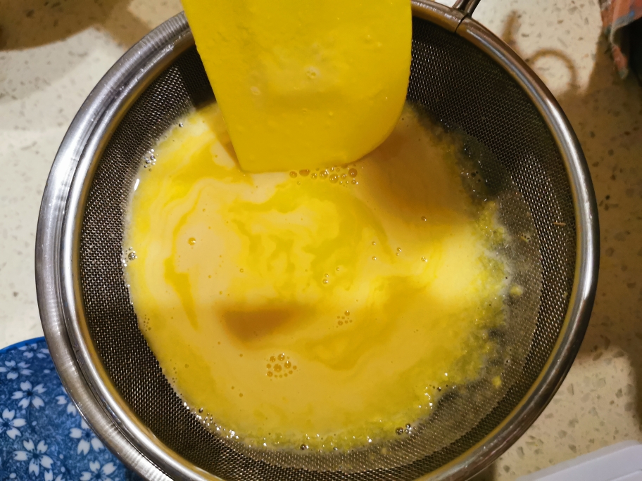 （自用）淡奶油冰淇淋（熟蛋液，无冰渣）的做法 步骤8