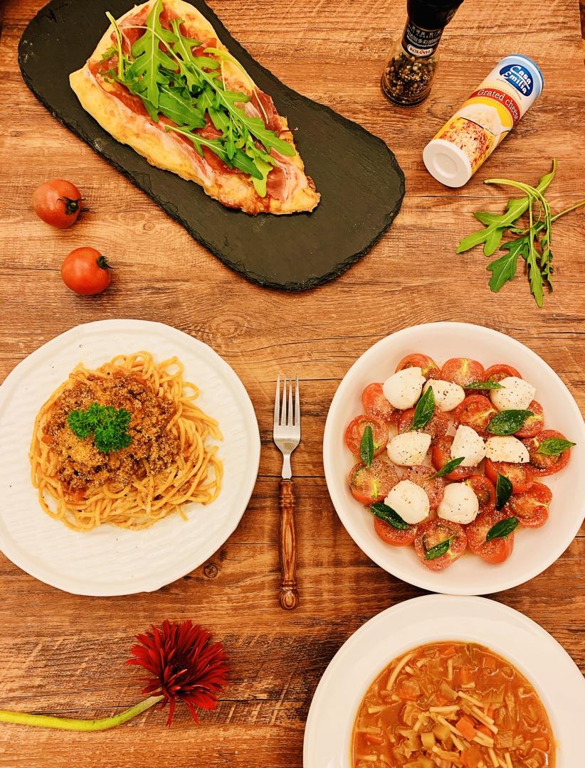 意式西红柿沙拉Caprese Salad - 黎昕的阳光厨房