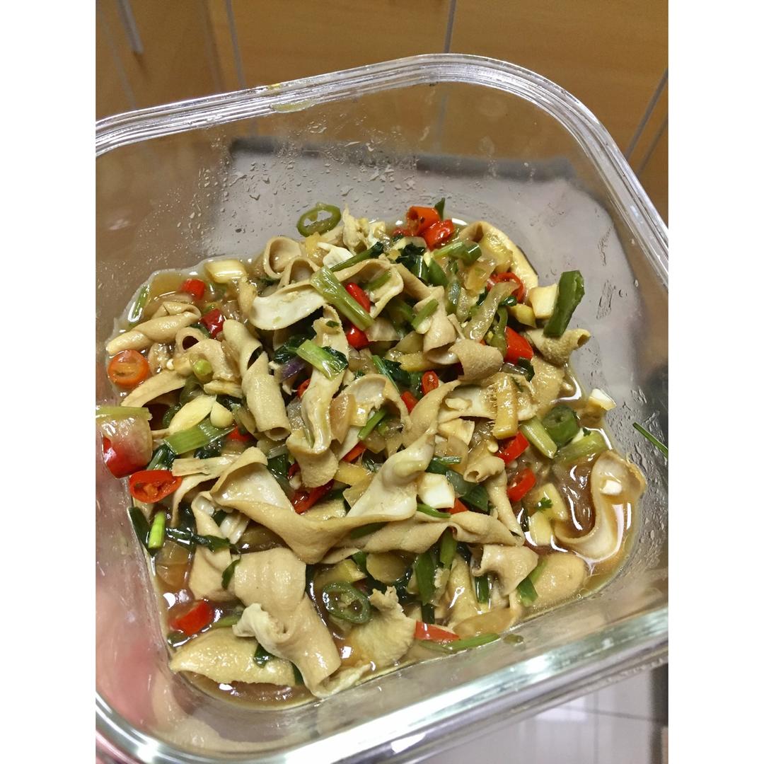 酸辣鸭肠