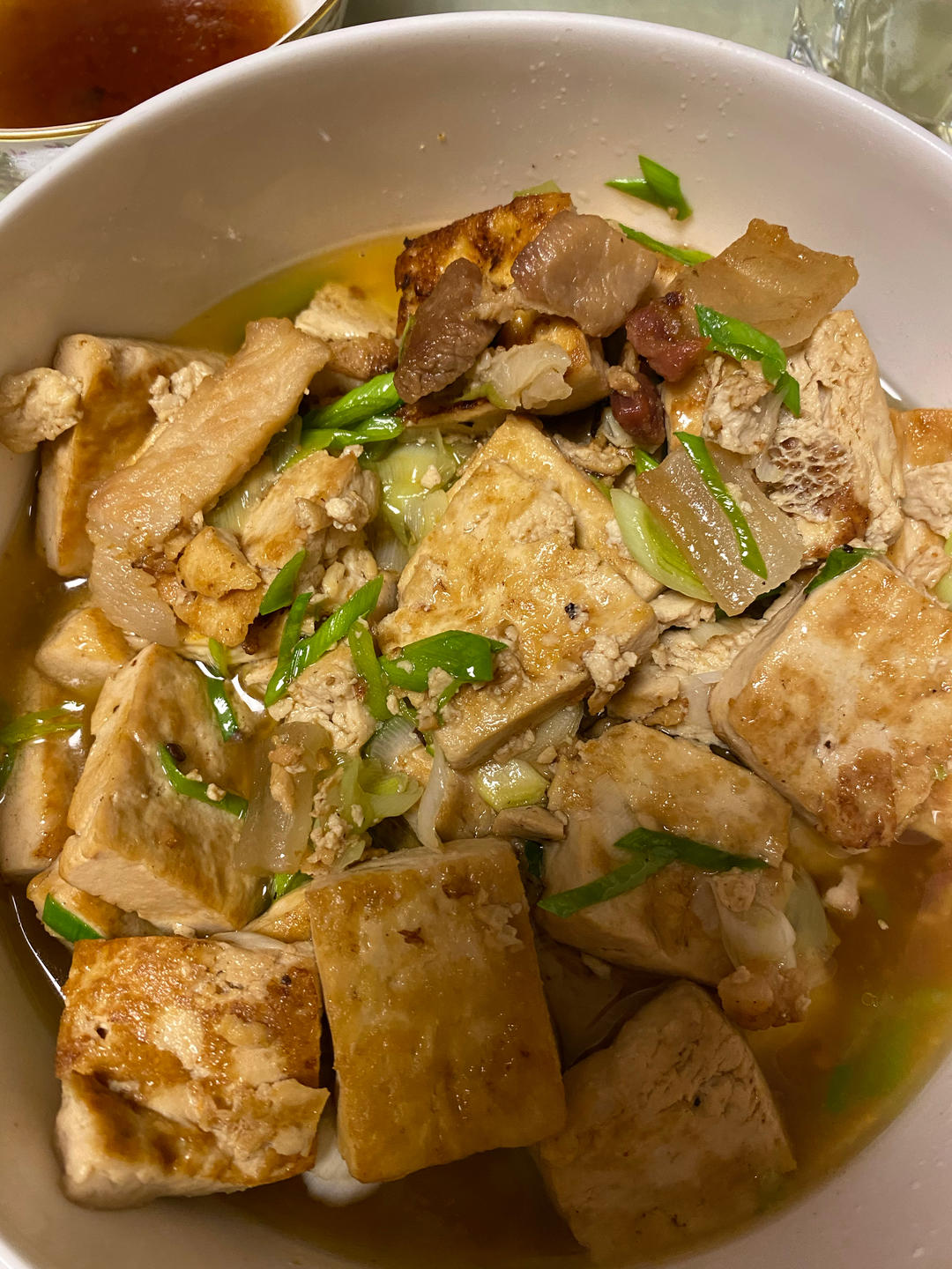 五花肉烧油豆腐