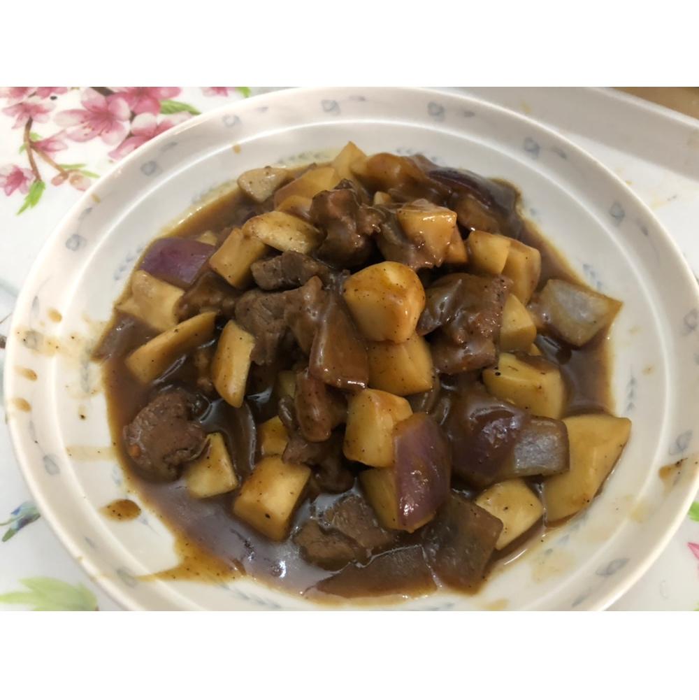 雪花牛肉粒炒杏鲍菇