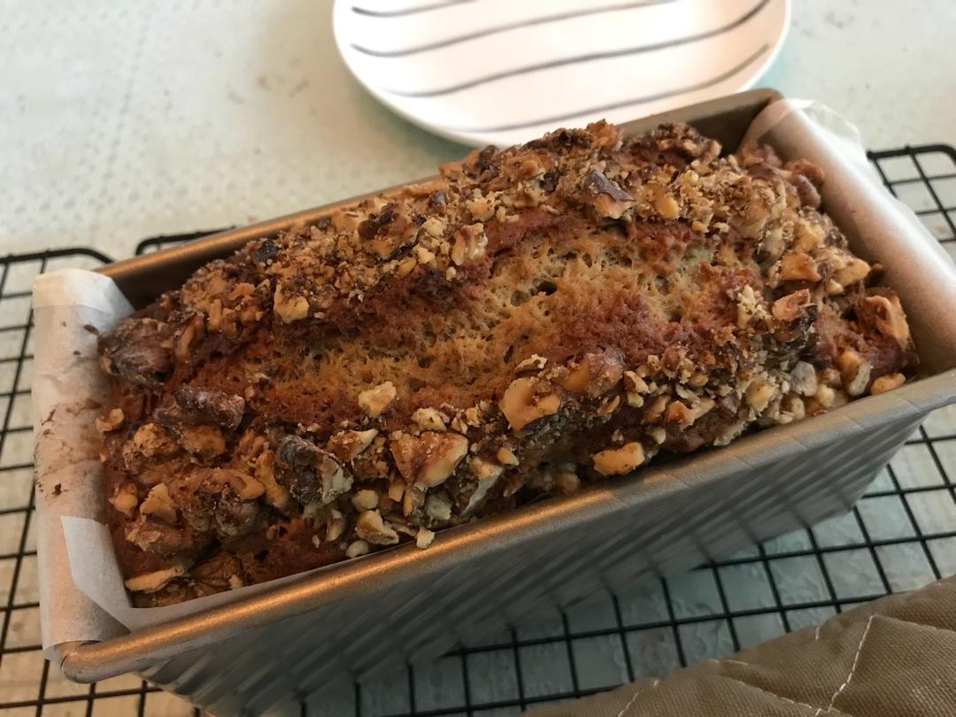 香蕉核桃磅蛋糕 Banana & Walnut Pound Cake