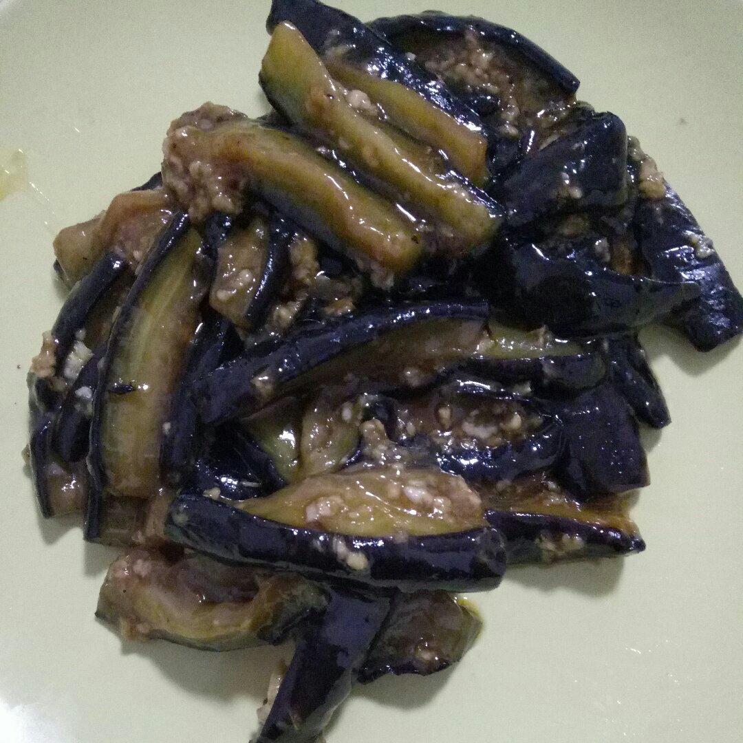 红烧茄子（教你炒茄子不变色的小妙招）