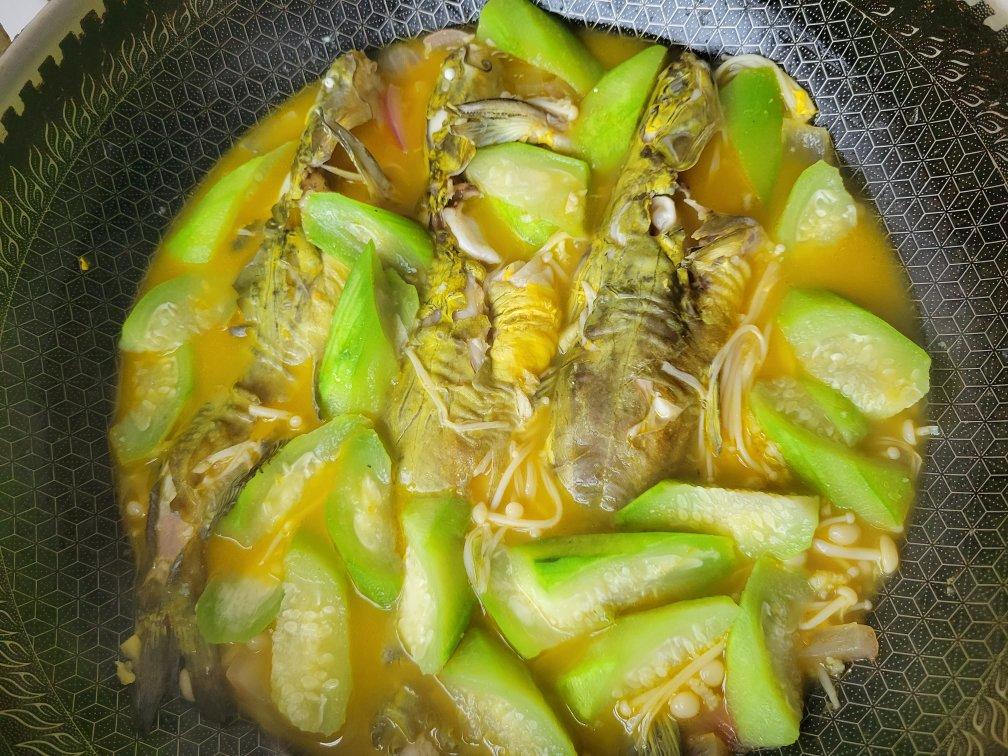 三分钟快手菜~酸汤旺刺鱼