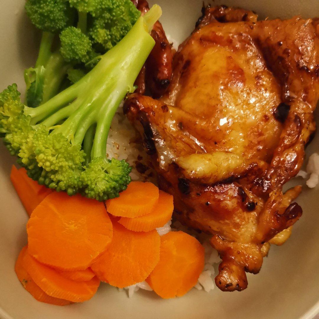 照烧鸡腿饭