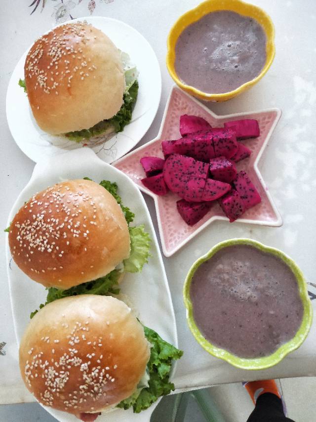 自制营养肉饼汉堡包