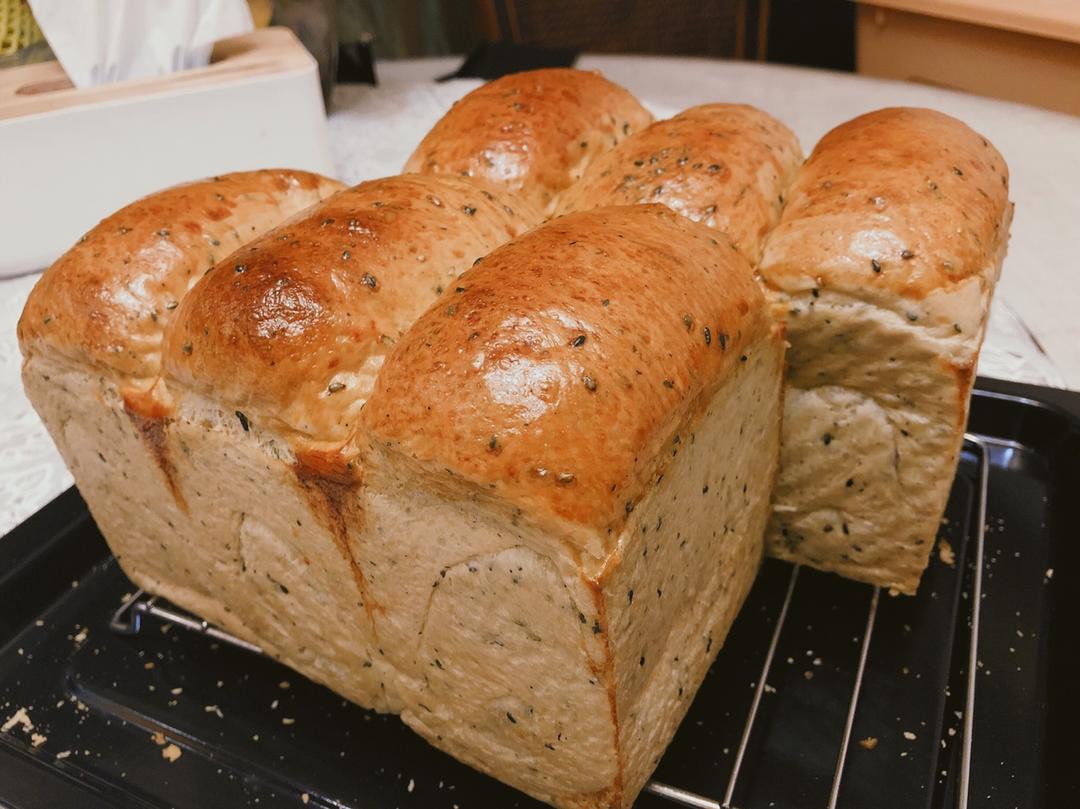 无糖的橄榄油纯素吐司——一次发酵也能夺命拉丝软