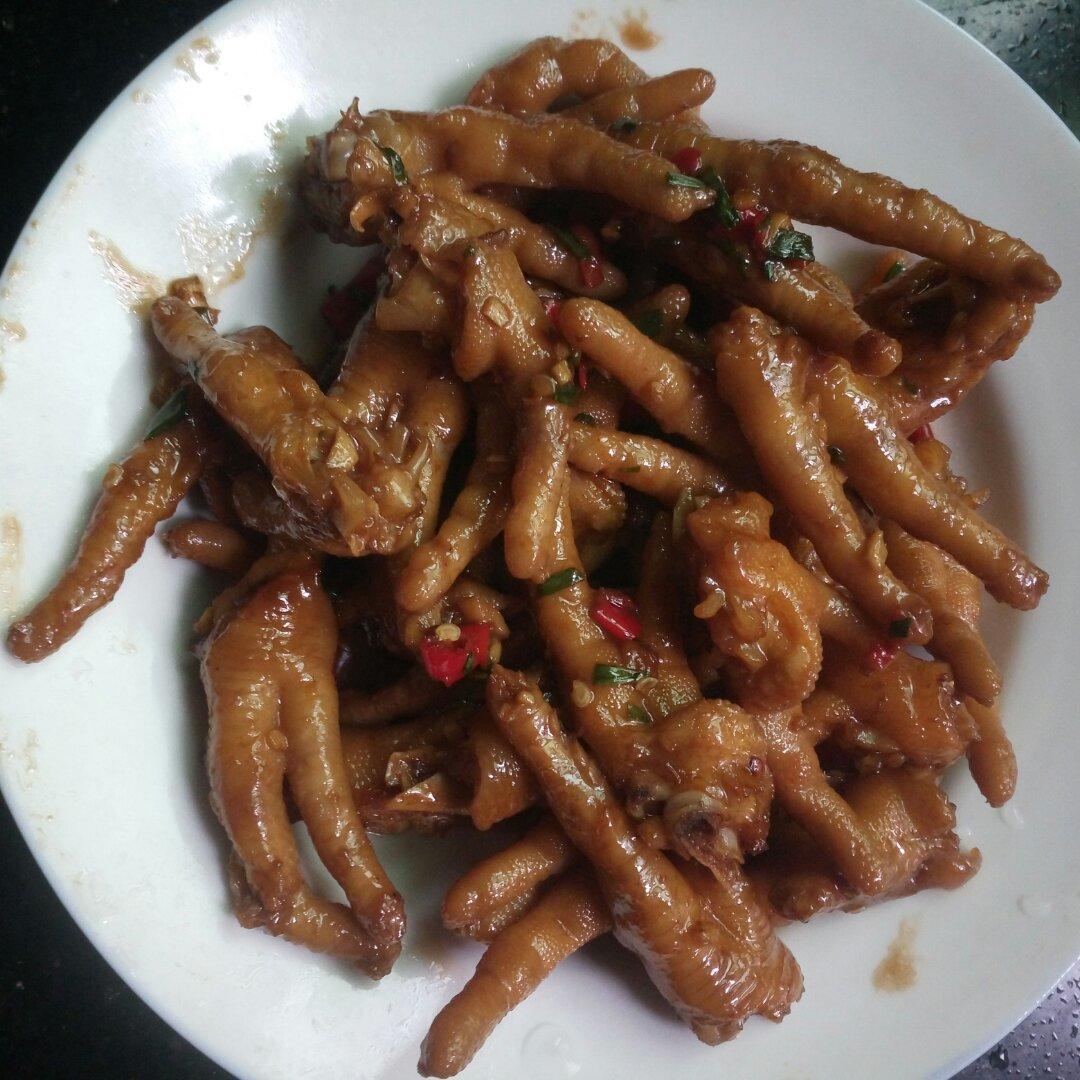香辣烧鸡爪