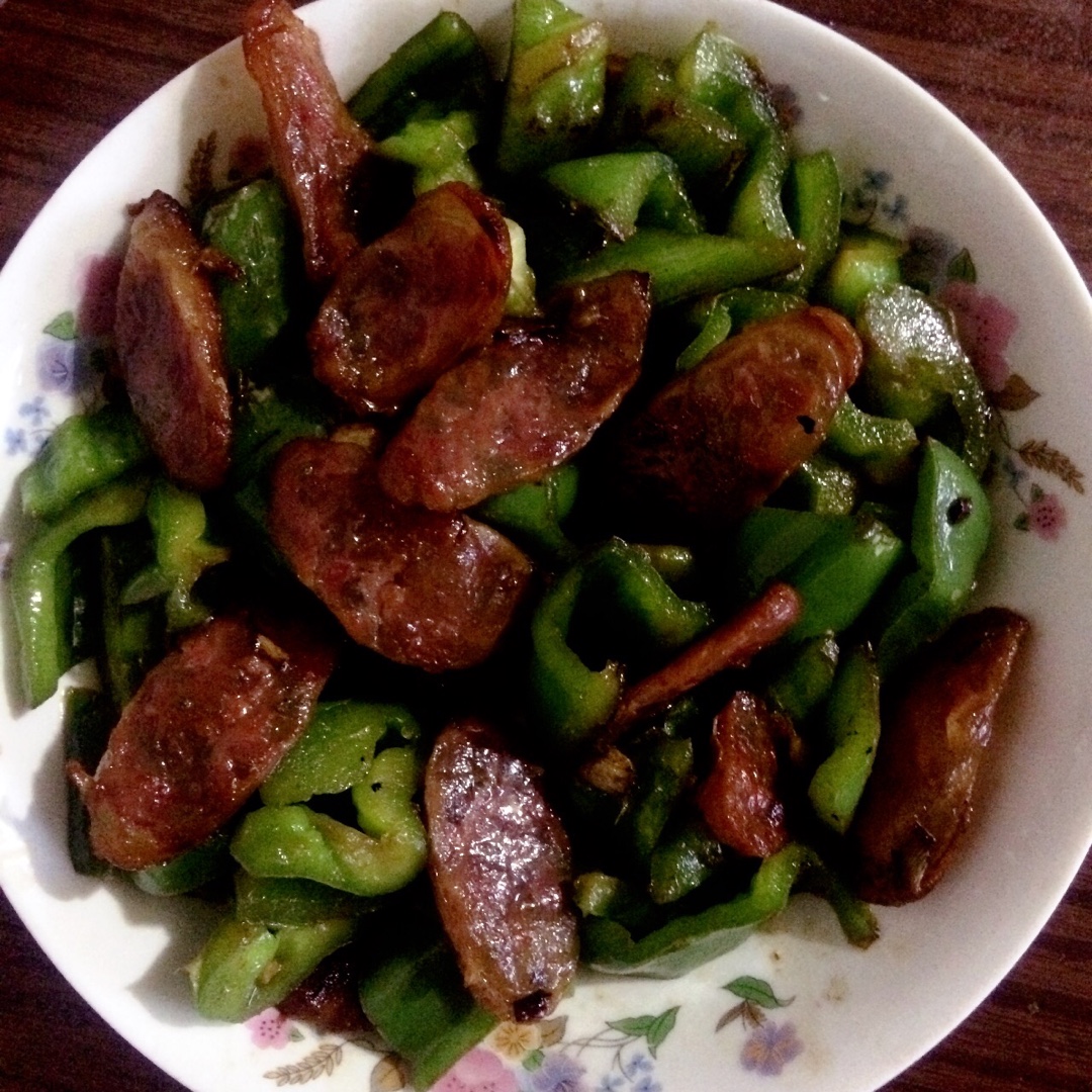 青椒炒香肠