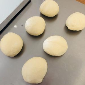 鲜奶雪露面包的做法 步骤6