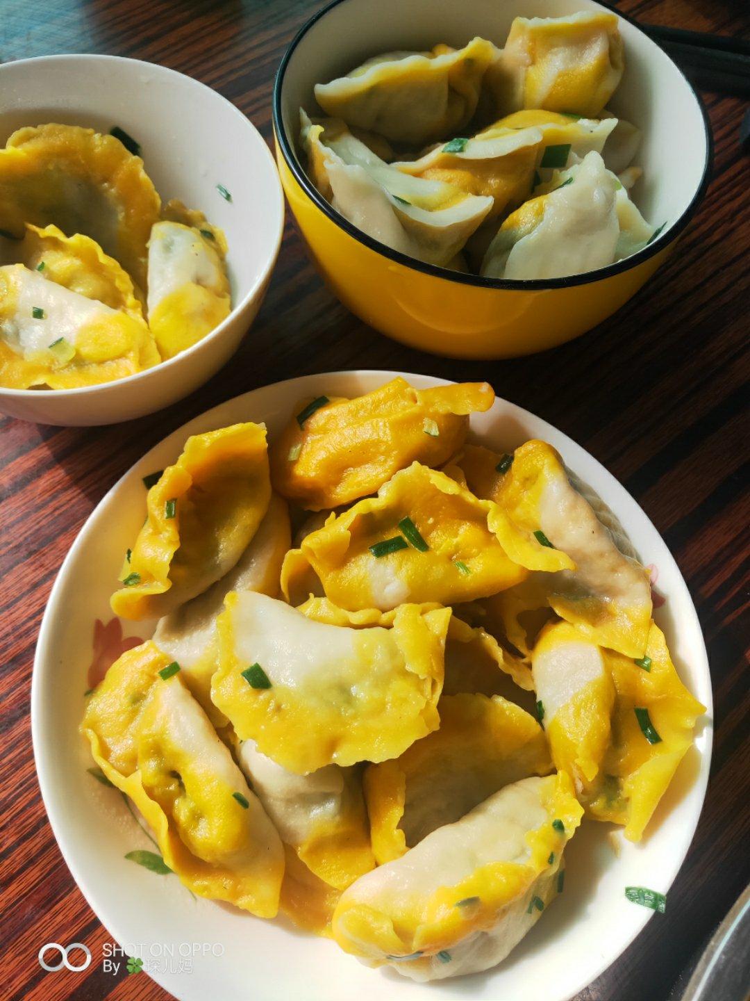 彩色饺子（节日的喜庆）