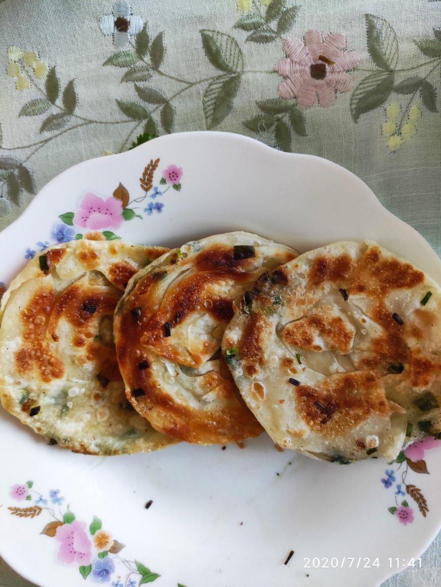 饺子皮葱油饼