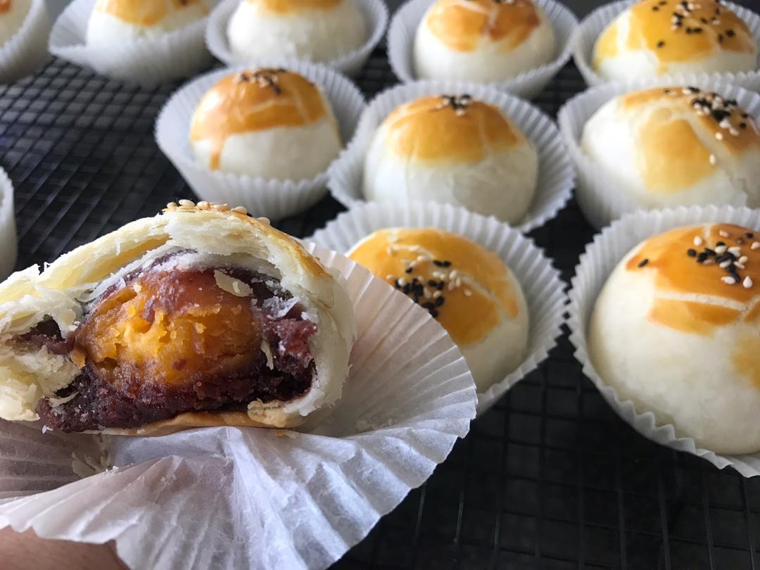 免揉免松弛超快手不破酥不混酥的蛋黄酥—新手一看包会