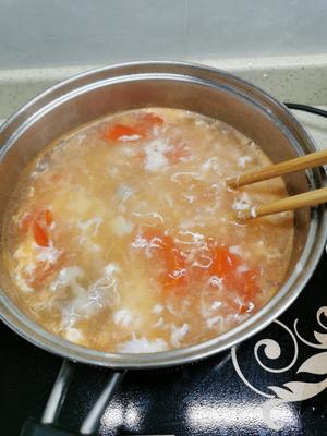 土豆番茄瘦肉汤的做法 步骤6