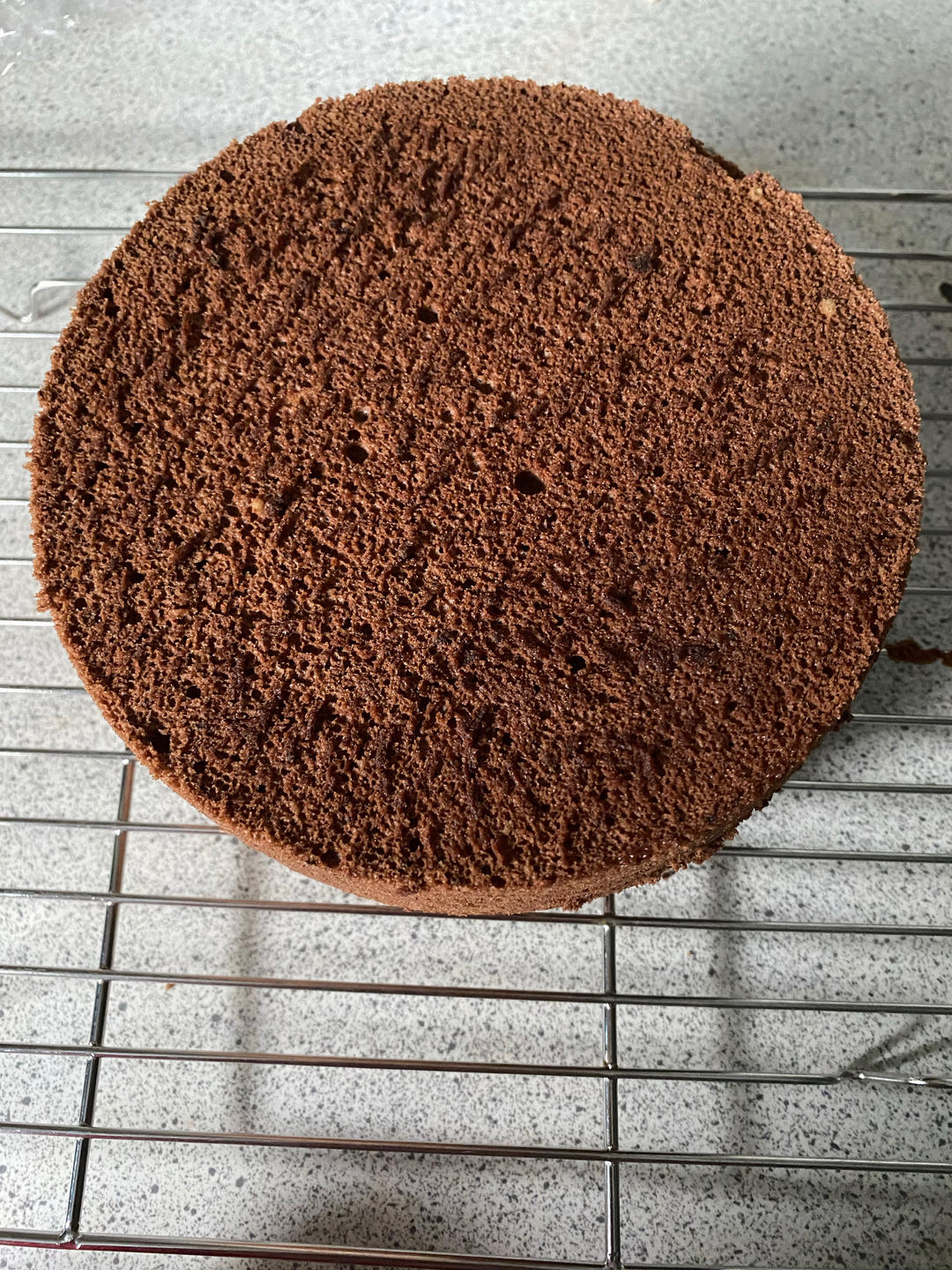 新手必做系列之二  不消泡巧克力海绵蛋糕（好吃到飞有动图）