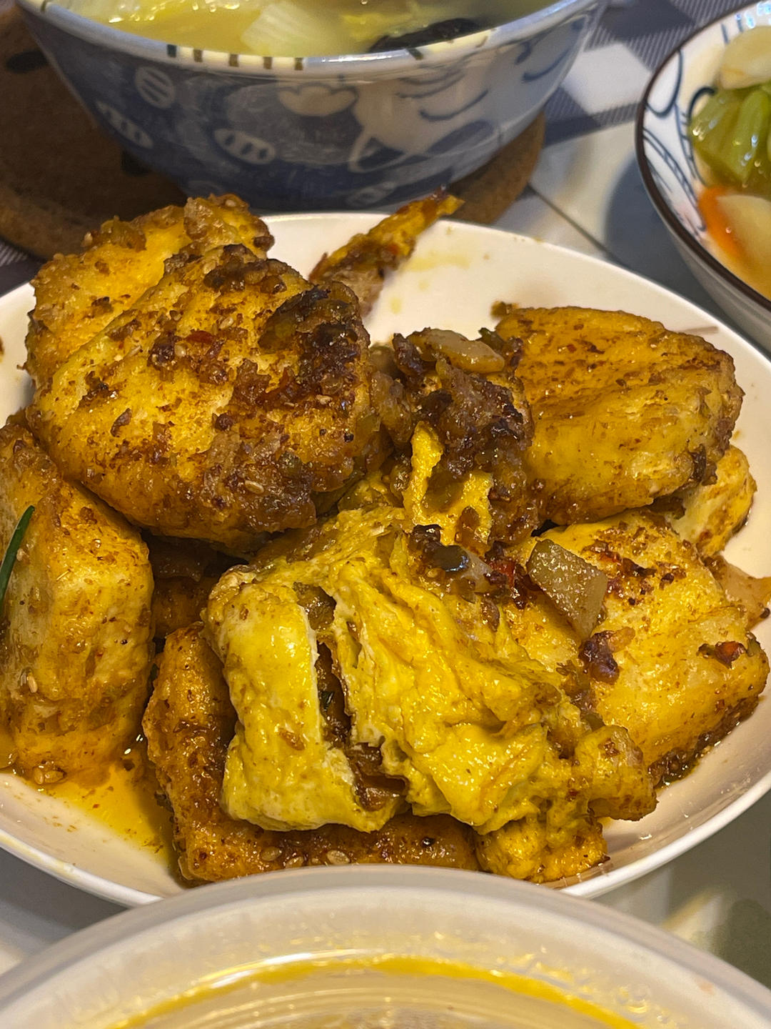 完胜路边摊：香煎孜然豆腐