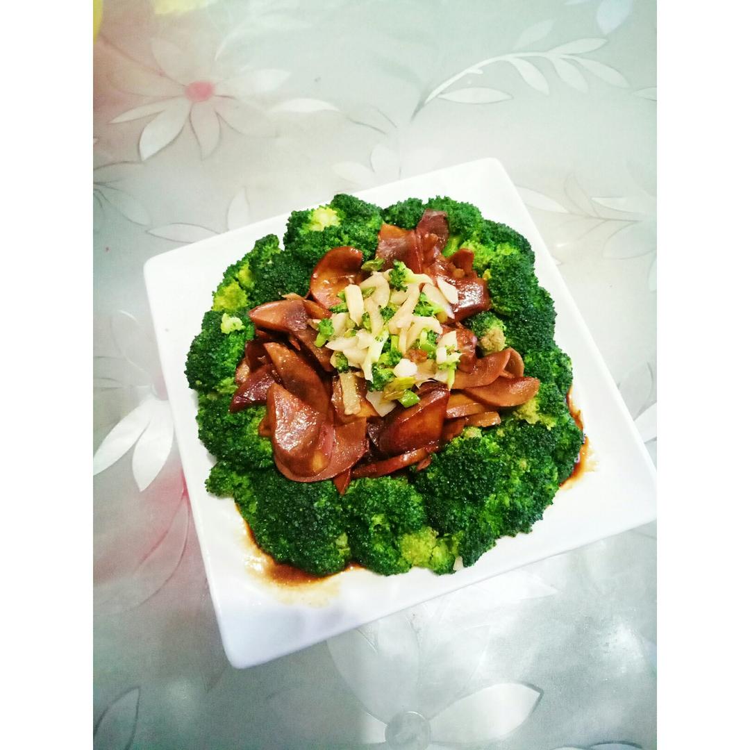 杏鲍菇扣西兰花
