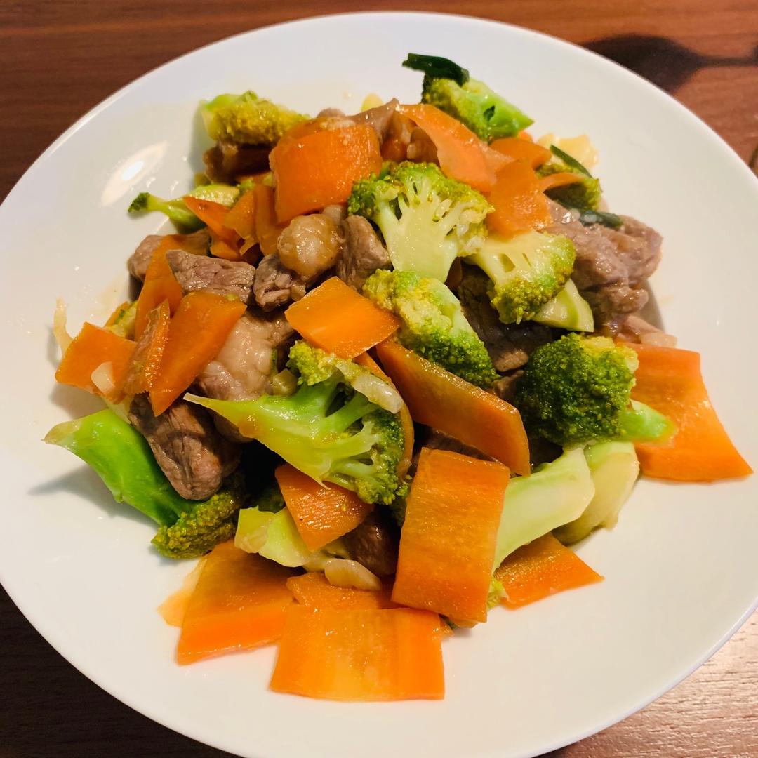 西兰花炒牛肉