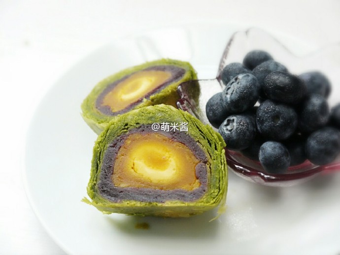 蛋黄酥~紫薯、抹茶、原味~花好月圆，中秋快乐~内附一次做六色蛋黄酥方法~