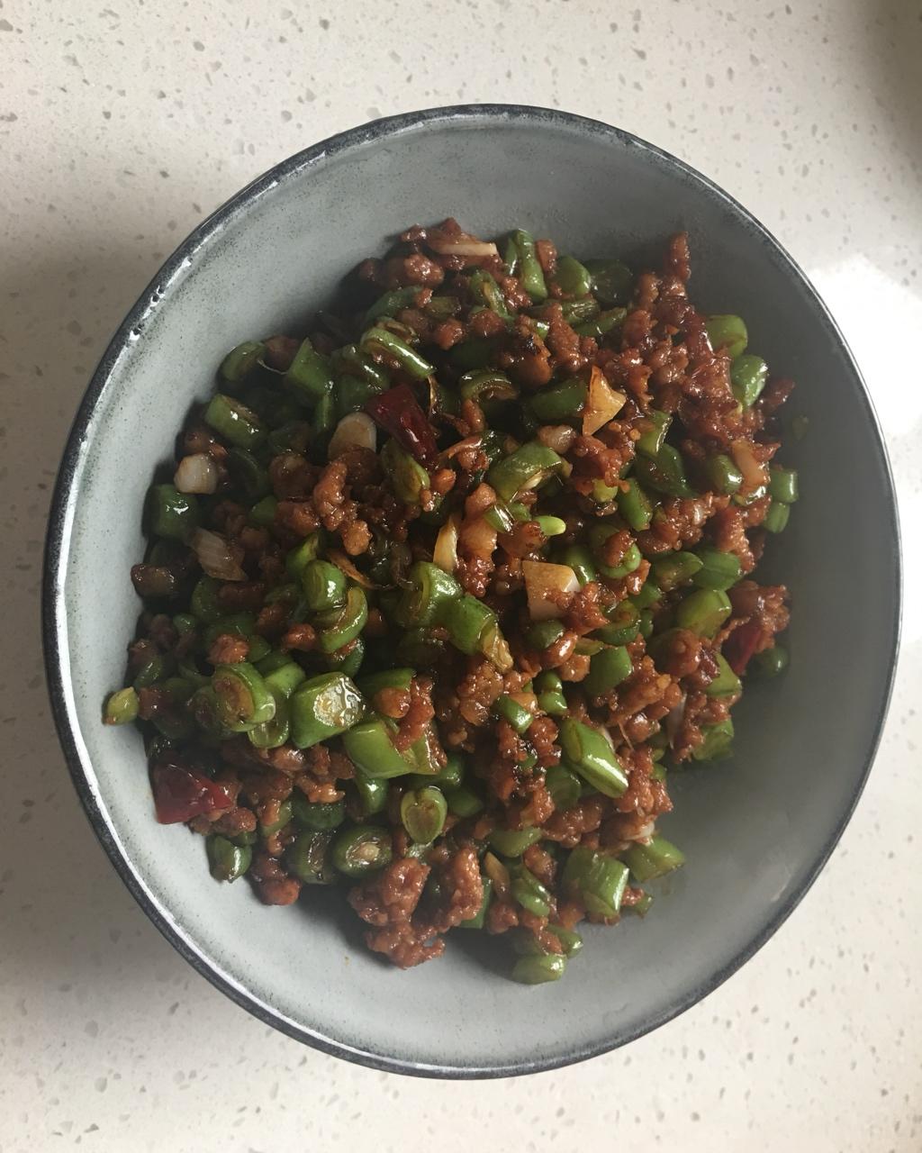 肉沫豆角下饭菜