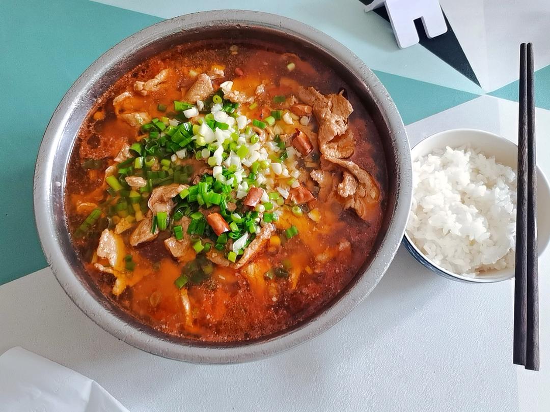 跟四川朋友学的水煮肉片 这也太香了！！