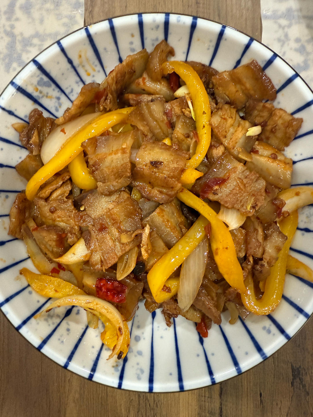厨师长教你：“回锅肉”的正宗做法，先收藏