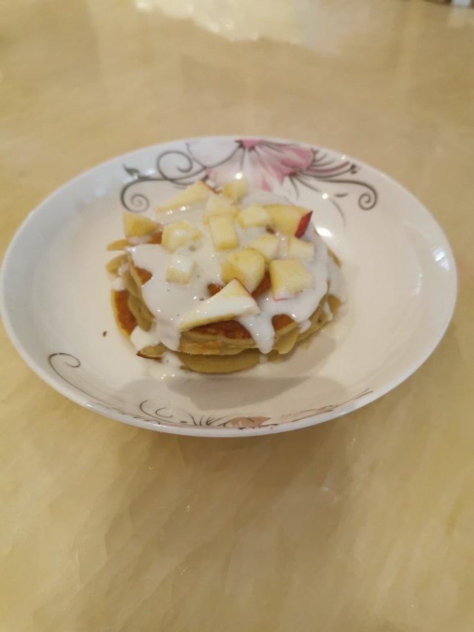 【减脂早餐】无油香蕉松饼（超简单）