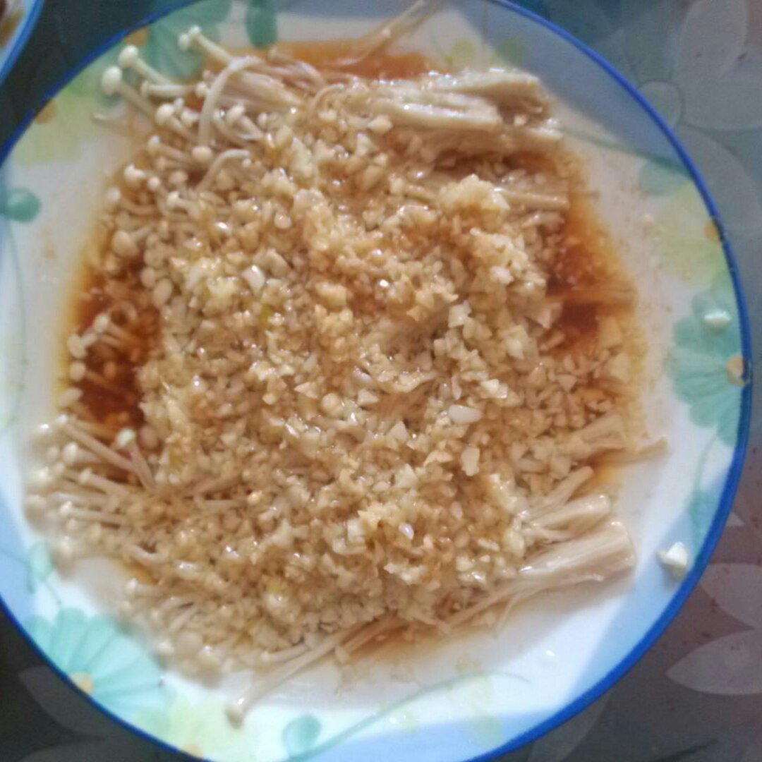 蒜蓉蒸金针菇