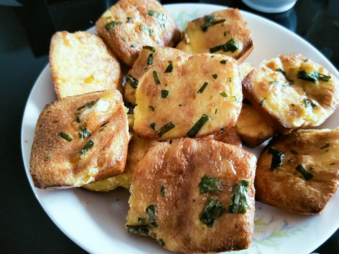 鸡蛋煎馒头片