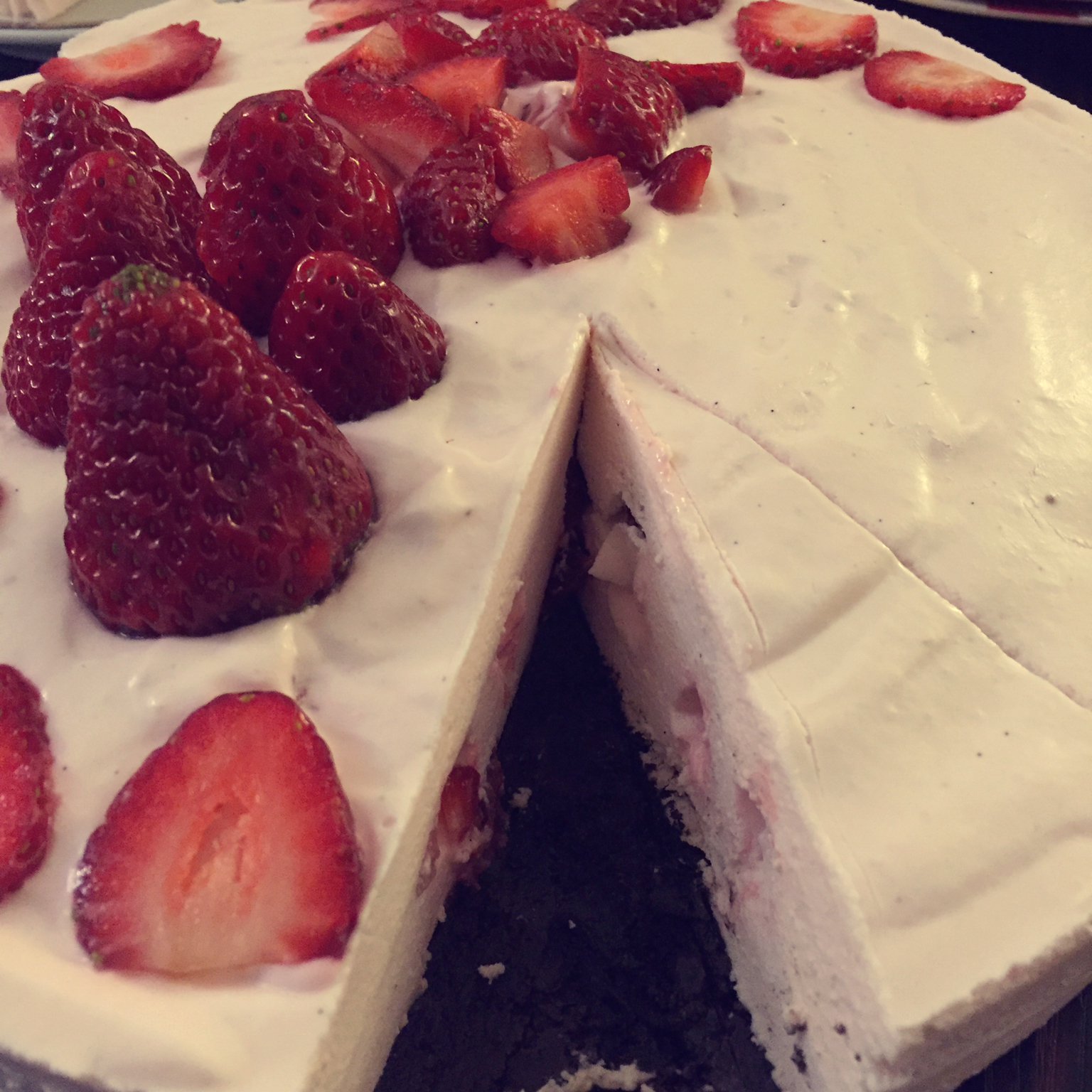 《Tinrry下午茶》教你做草莓芝士慕斯（6寸配方）