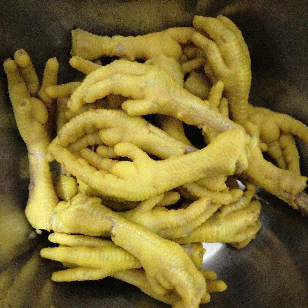 盐焗鸡爪(比外面卖的还好吃)
