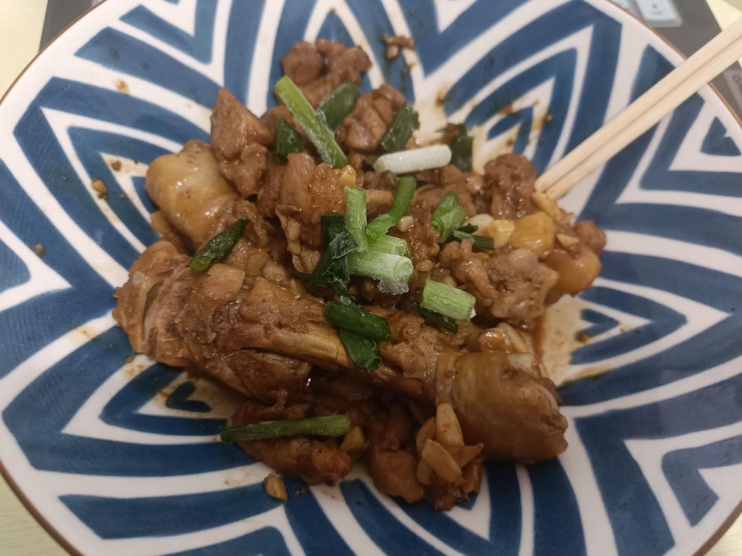 🔥好吃到飙泪的秘汁多汁蒜香鸡腿，鲜嫩到流口水。
