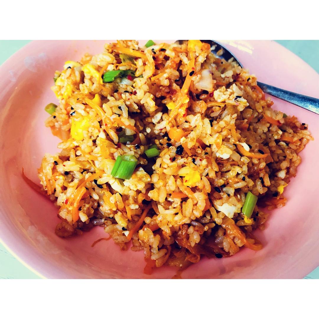 韩式辣白菜炒饭