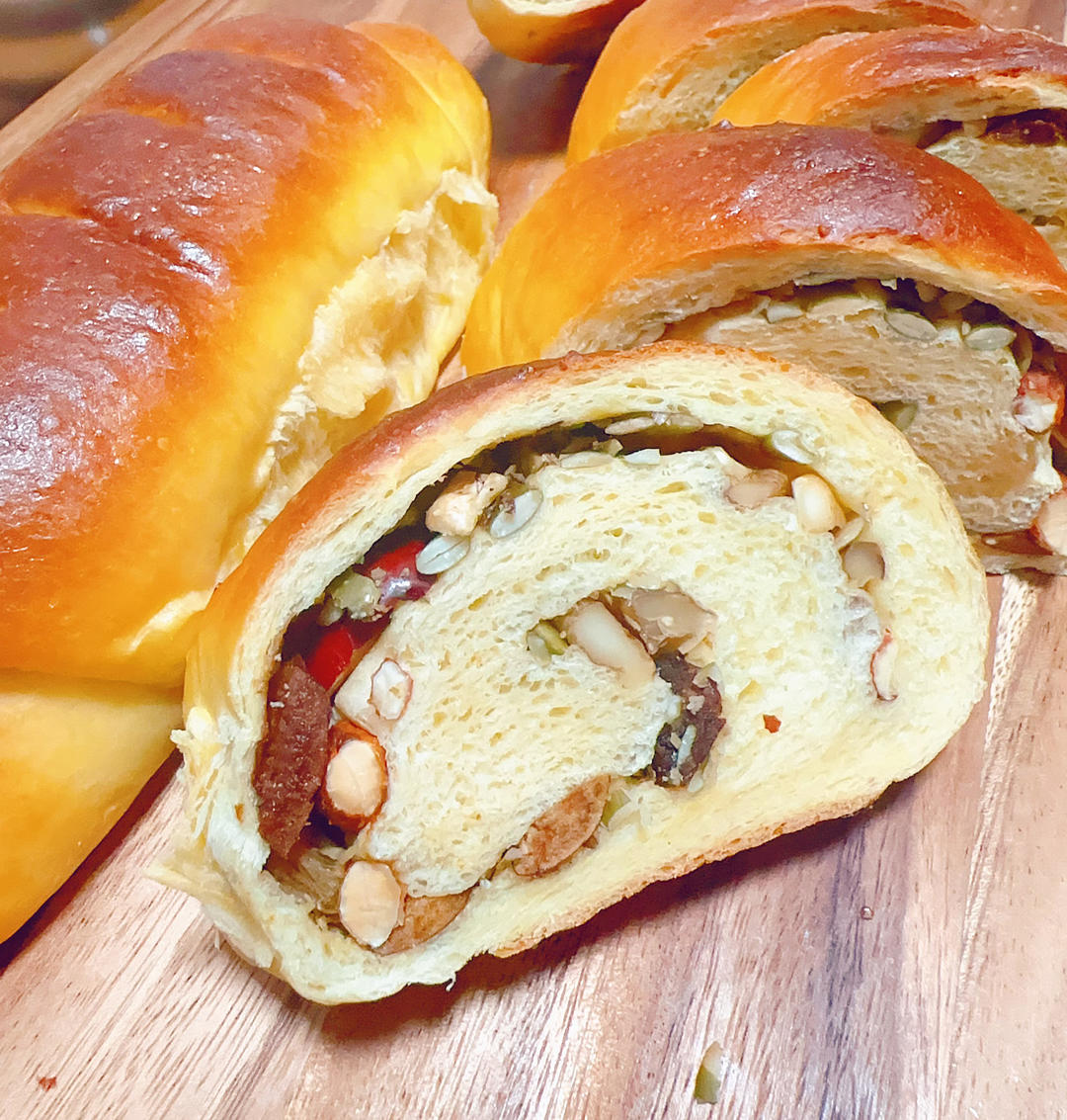 奶香坚果大列巴