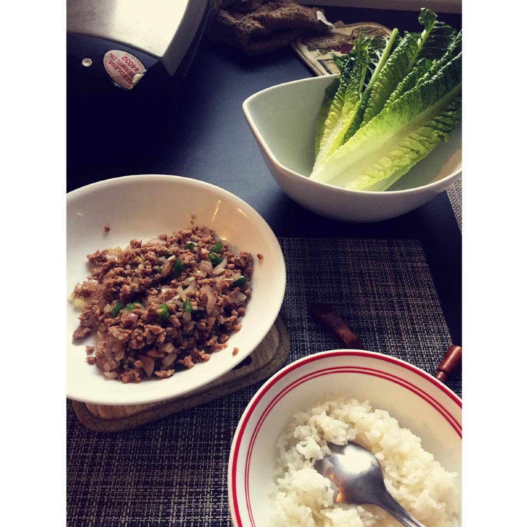 泰式生菜包