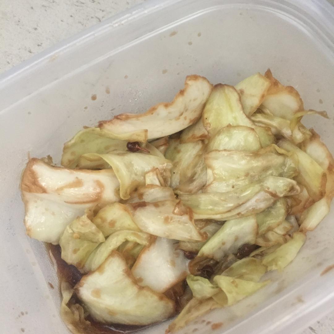 阿婆手撕包菜