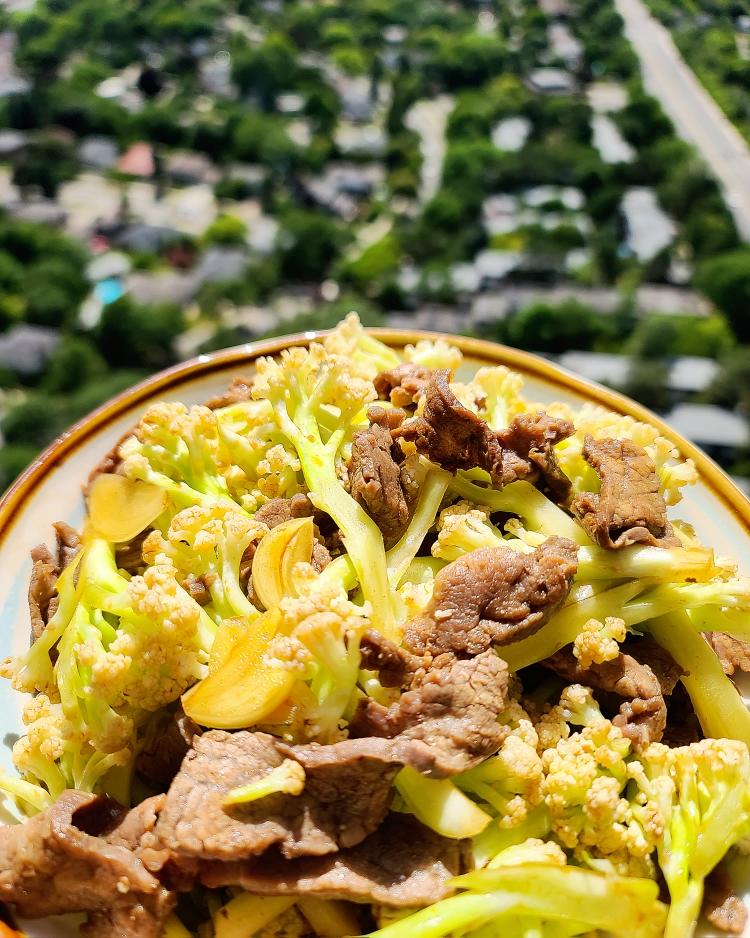 🪷松花菜炒牛肉「微波炉」的做法