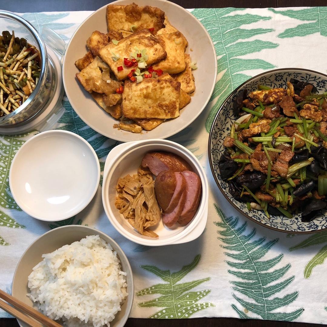 最下饭的锅塌豆腐