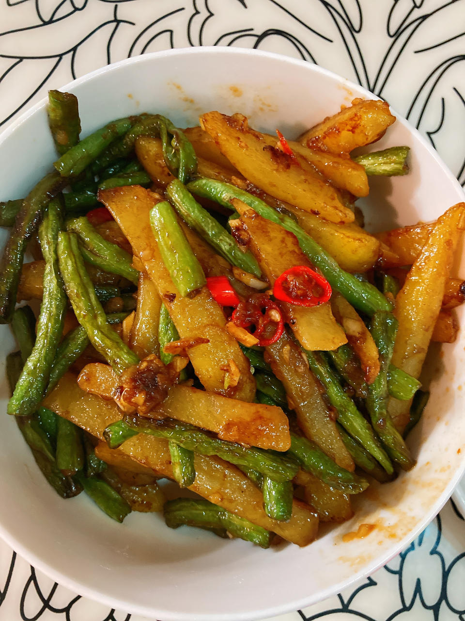 巨下饭的土豆烧豆角！简单零失败