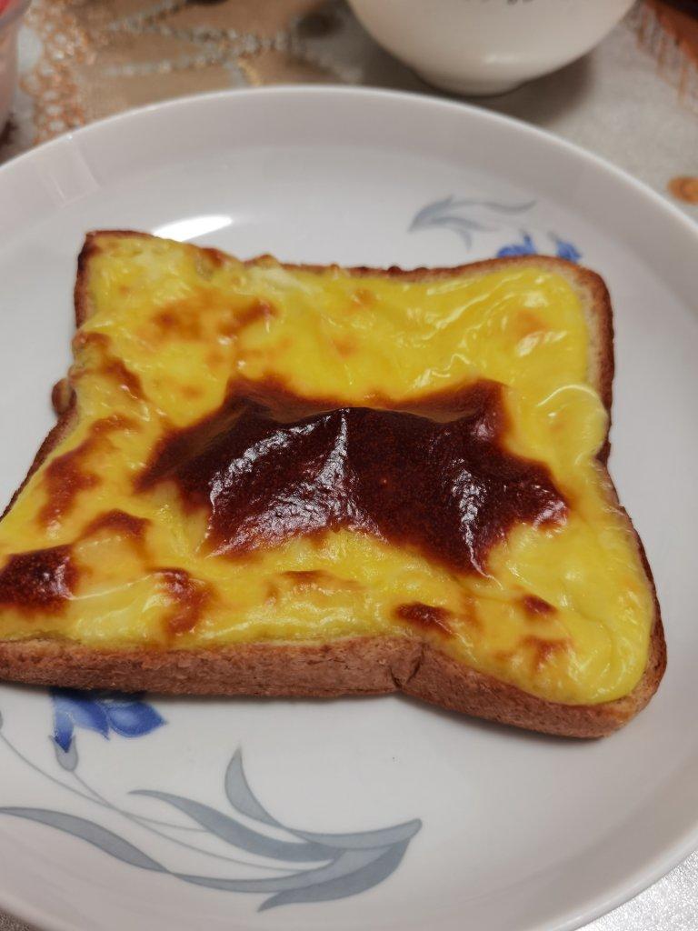 儿童早餐—岩烧乳酪吐司