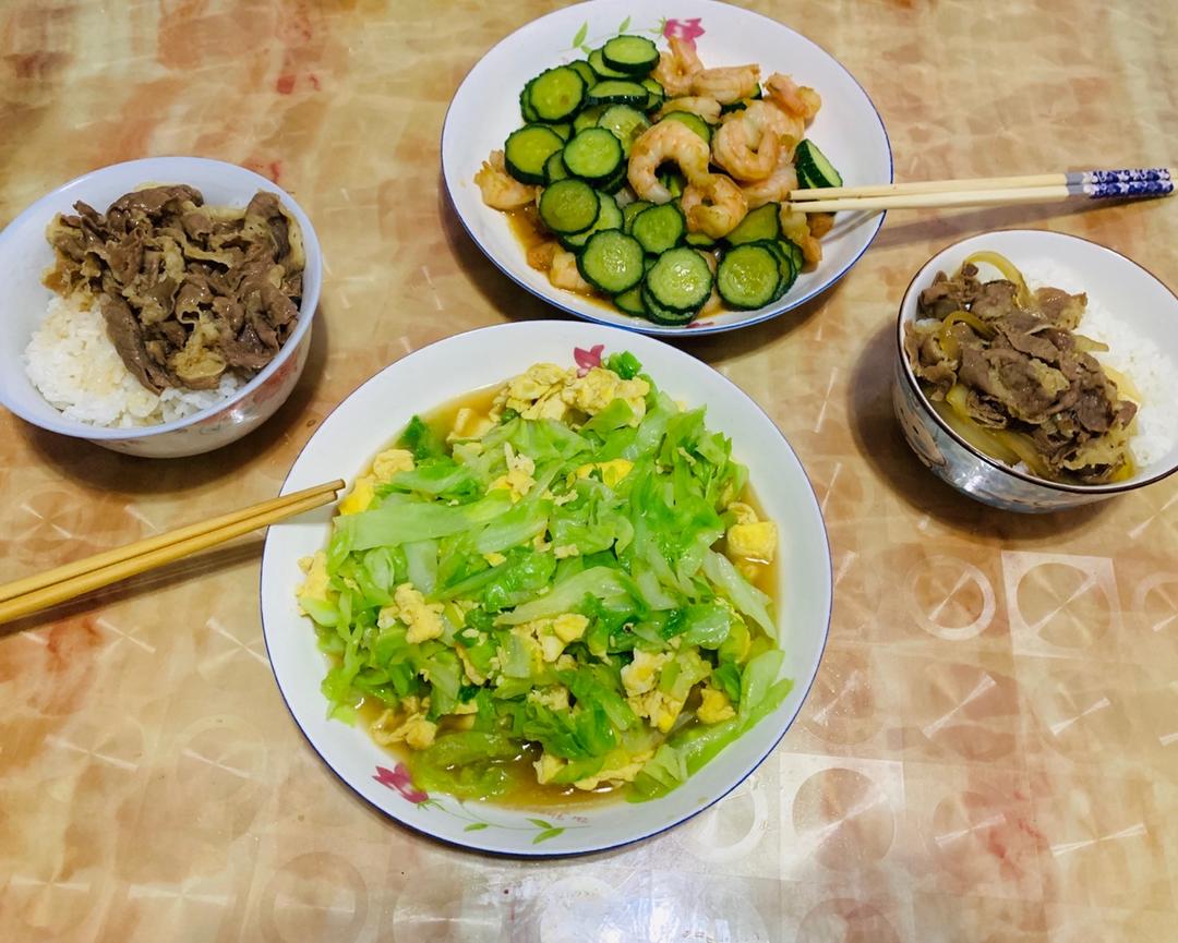 肥牛饭 比吉野家还好吃